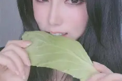 陪玩陪睡仅冰山一角！继关晓彤“遭殃”后千万网红再曝娱圈猛料